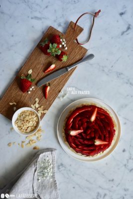 Schnell, einfach und lecker: Tarte aux fraises. Für die Erdbeerzeit.