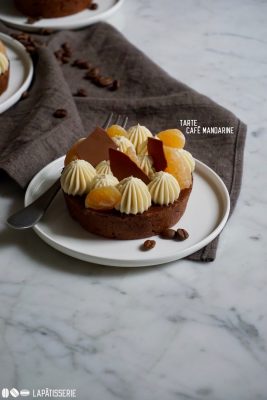 Lasst uns feiern mit meiner Tarte mit Kaffee und Mandarine.