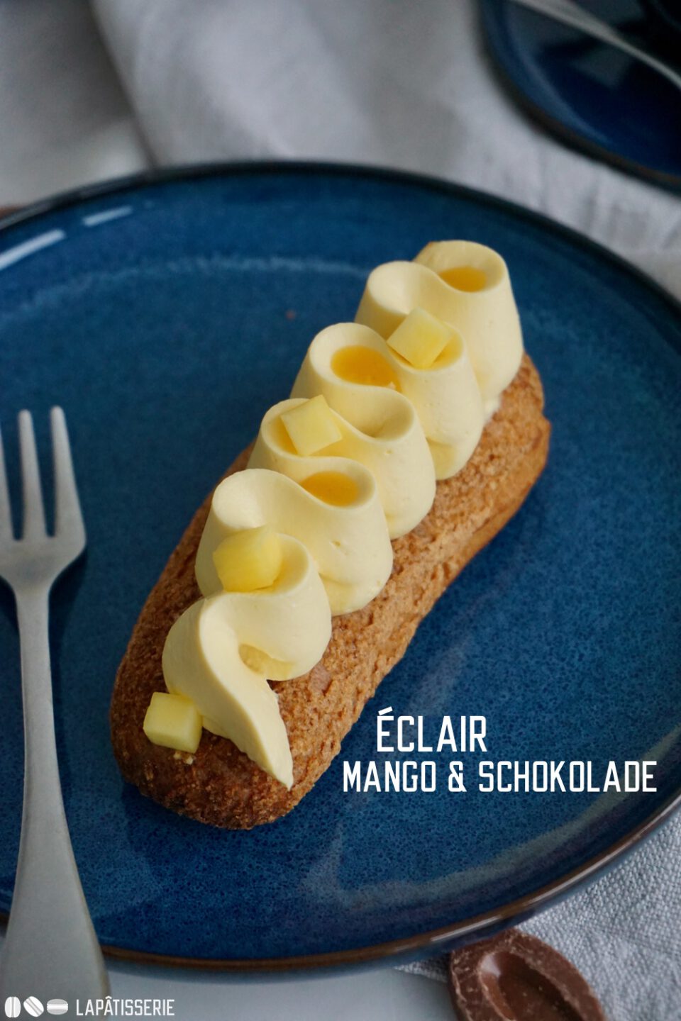 Éclair mit Mango &amp; Schokolade – LAPÂTISSERIE