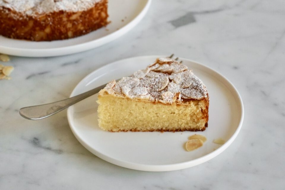 Saftiger Mandelkuchen mit Zitrone – LAPÂTISSERIE