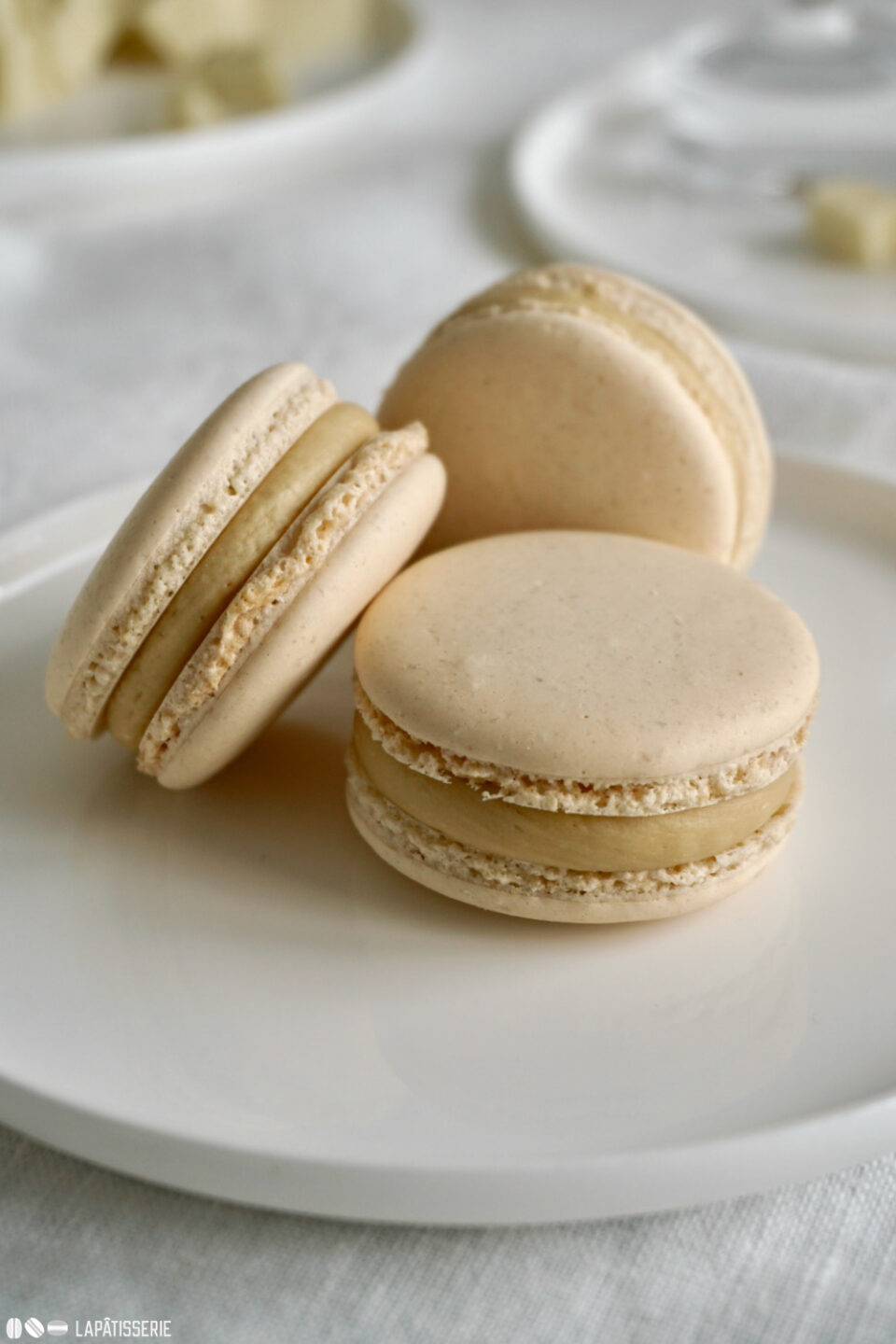 Baileys Macarons – LAPÂTISSERIE