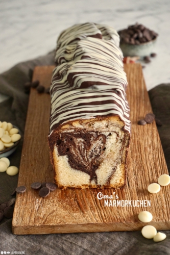 Der beste Marmorkuchen nach Oma's Rezept. So saftig und lecker wie es nur Oma kann.